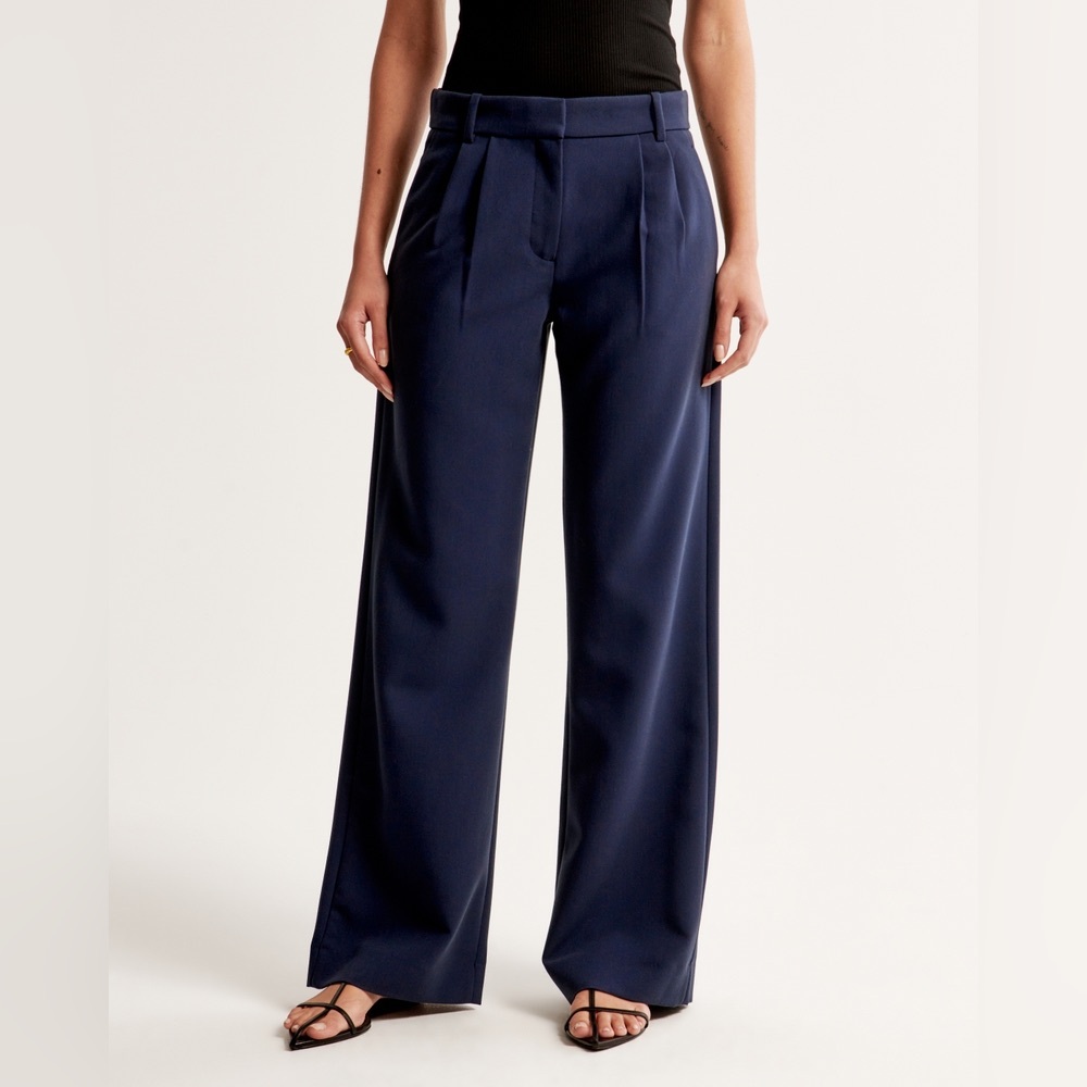 Abercrombie mid rise wide leg tailored pant